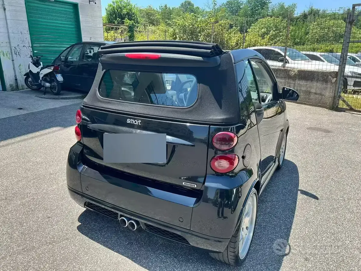 Usata Smart ForTwo Cabrio Brabus 98 CV (72 kW) 2008 Nero Cabrio