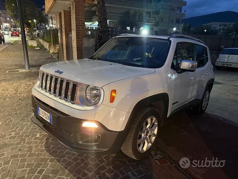 Bianco Usata 2015 Jeep Renegade Limited SUV | 8999 € (Buon prezzo) - Immagine 1/4
