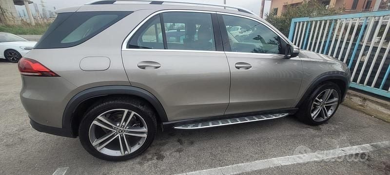 Usata Mercedes GLE300 2021 Grigio Station wagon