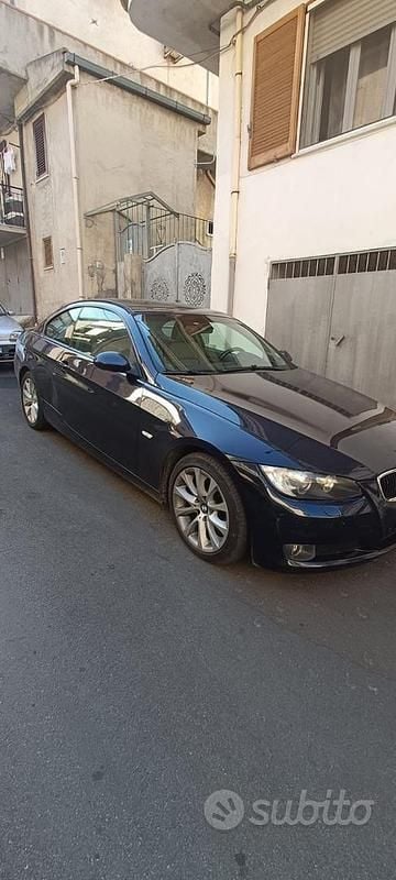 Usata BMW 320 177 CV (130 kW) 2007 Blu Coupé