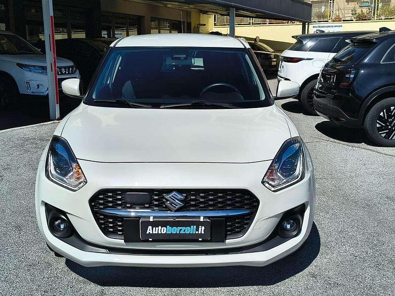 Usata Suzuki Swift 83 CV (61 kW) 2022 Bianco pastello Utilitaria