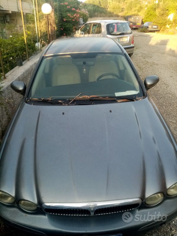 Usata Jaguar X-type 131 CV (96 kW) 2007 Grigio Berlina