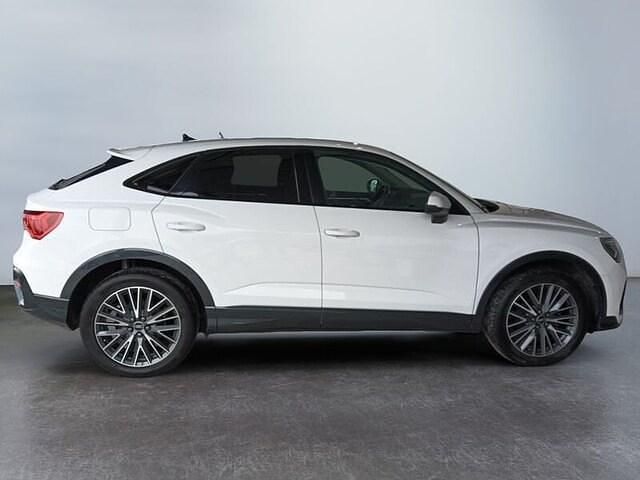 Usata Audi Q3 Sportback Business 150 CV (110 kW) 2022 Bianco SUV