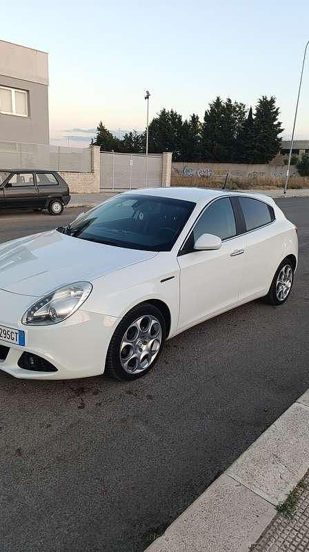 Usata Alfa Romeo Giulietta Distinctive 105 CV (77 kW) 2010 Berlina