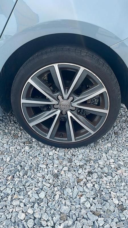 Usata Audi A1 Admired 82 CV (60 kW) 2018 Grigio Berlina