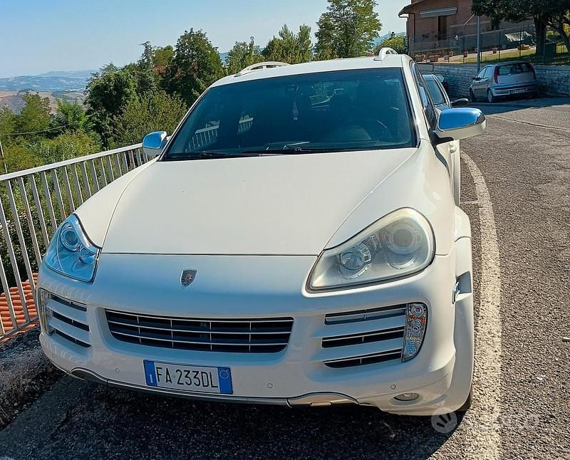 Usata Porsche Cayenne 2009 Bianco SUV