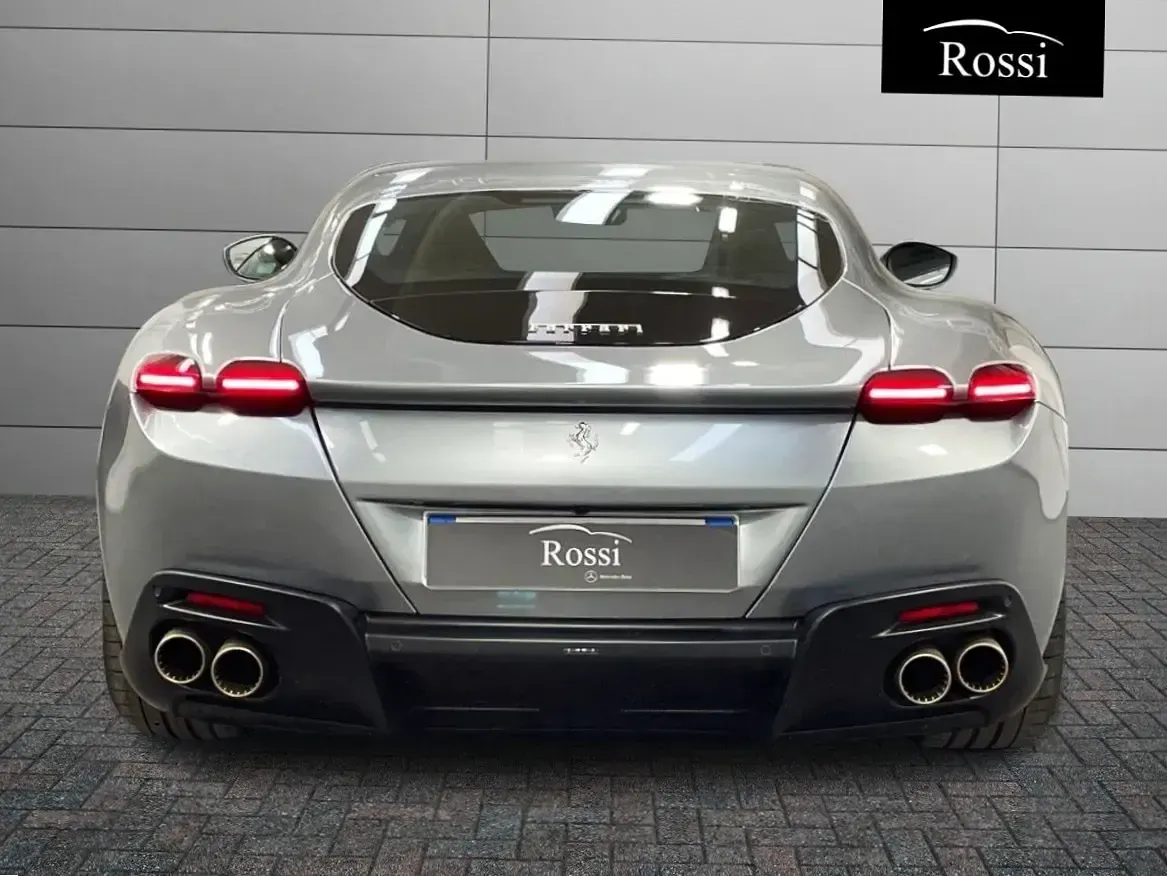 Usata Ferrari Roma 620 CV (456 kW) 2021 Blu/azzurro Coupé