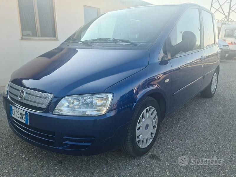 Blu Usata 2005 Fiat Multipla Dynamic Monovolume | 2799 € (Buon prezzo) - Immagine 1/4