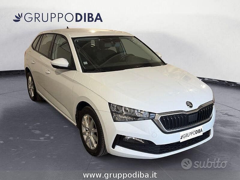 Käytetty Skoda Scala Style 116 HP (85 kW) 2019 Valkoinen Viistoperä