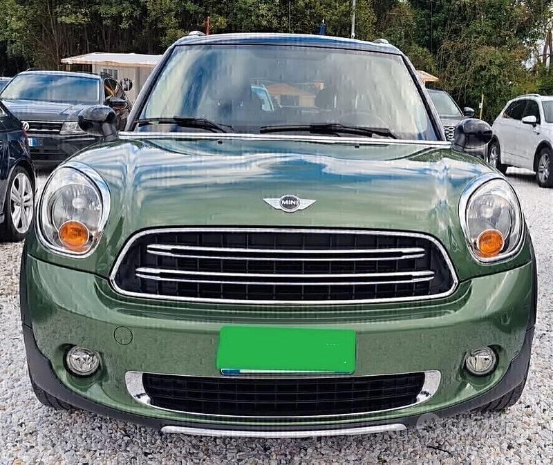 Usata Mini Cooper S Countryman Business 111 CV (81 kW) 2015 Verde SUV