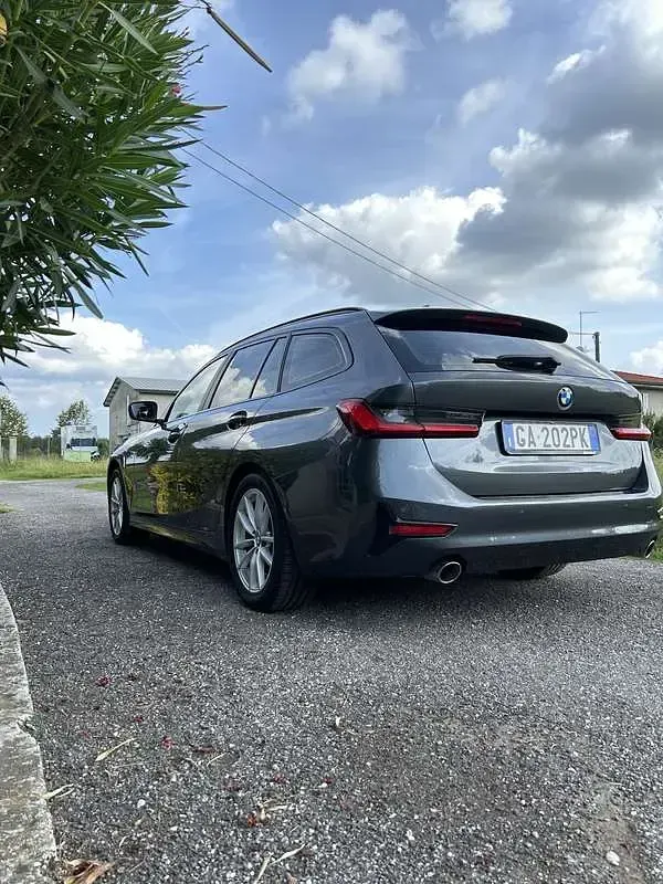 Usata BMW 318 Advantage 150 CV (110 kW) 2020 Station wagon