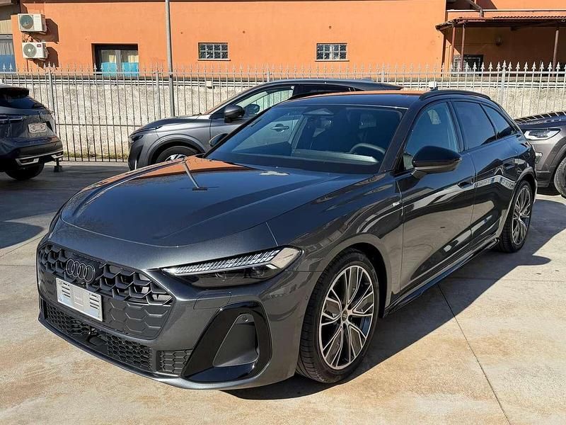 Nuova Audi A5 S-Line 204 CV (150 kW) 2025 Grigio Station wagon