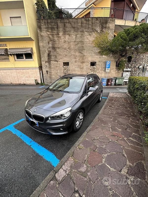 Usata BMW 216 Active Tourer 116 CV (85 kW) 2017 Grigio Monovolume