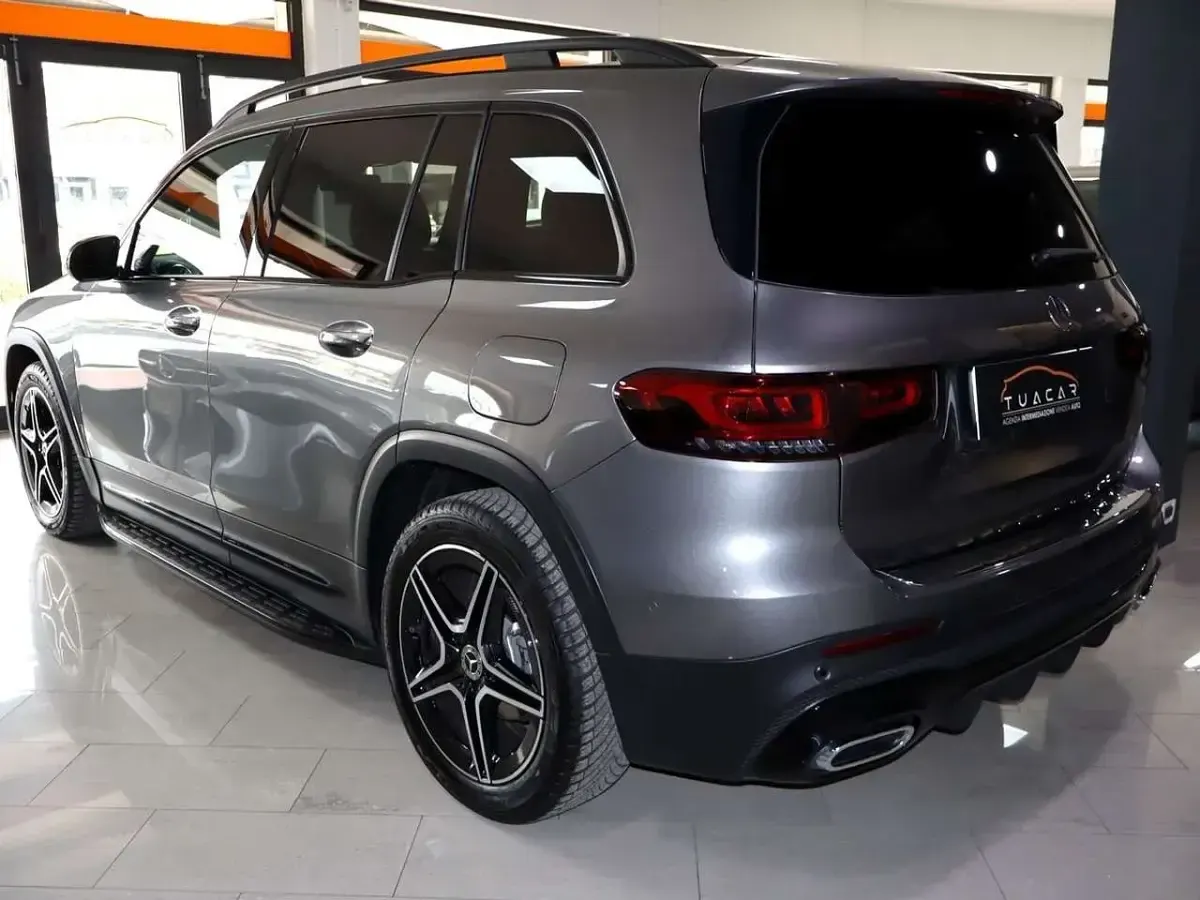 Usata Mercedes GLB180 Premium 116 CV (85 kW) 2020 Grigio SUV