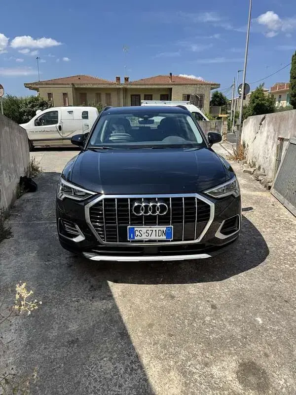 Usata Audi Q3 Business 150 CV (110 kW) 2022 Nero SUV