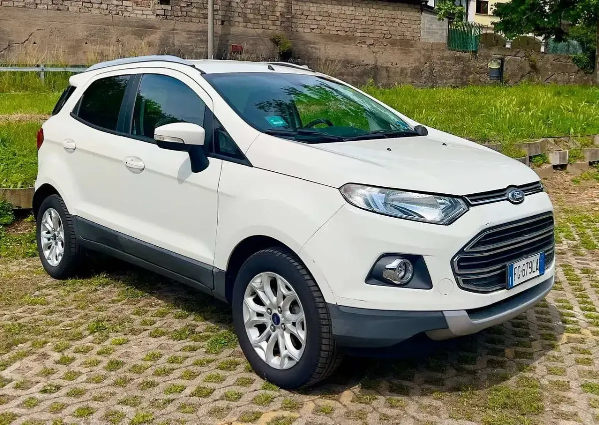 Usata Ford Ecosport Titanium 95 CV (69 kW) 2016 Bianco SUV