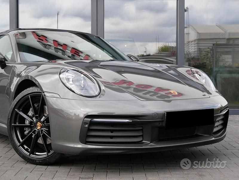Usata Porsche 911 Carrera 385 CV (283 kW) 2021 Grigio Coupé