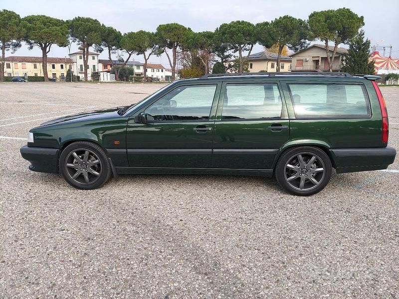 Usata Volvo 850 226 CV (166 kW) 1996 Verde Station wagon