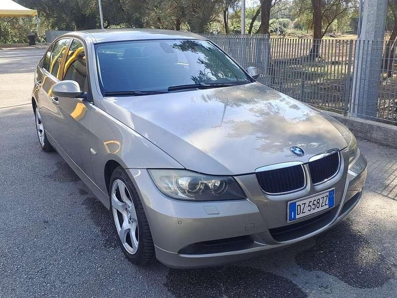 Usata BMW 320 177 CV (130 kW) 2008 Grigio Berlina