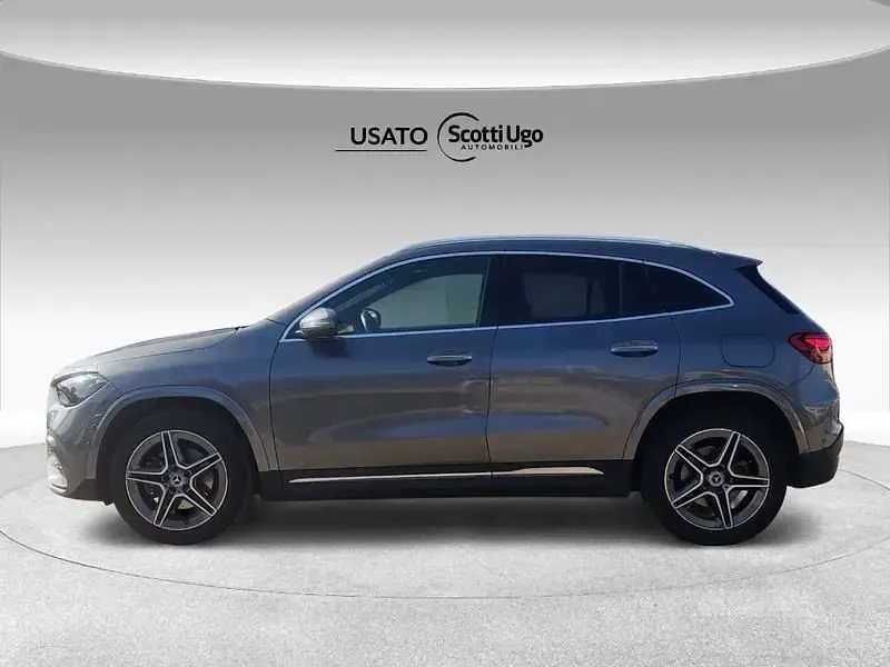 Usata Mercedes GLA250 AMG Line Premium 218 CV (160 kW) 2023 Grigio SUV
