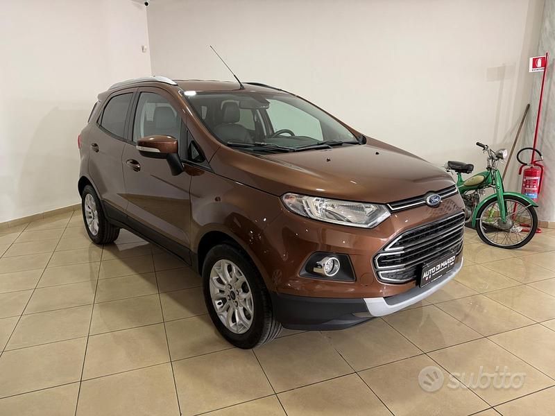 Usata Ford Ecosport Business Edition 95 CV (69 kW) 2016 Marrone SUV