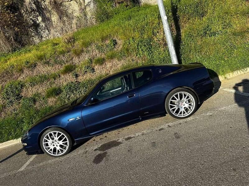 Usata Maserati Coupé 401 CV (294 kW) 2005 Blu/azzurro Coupé