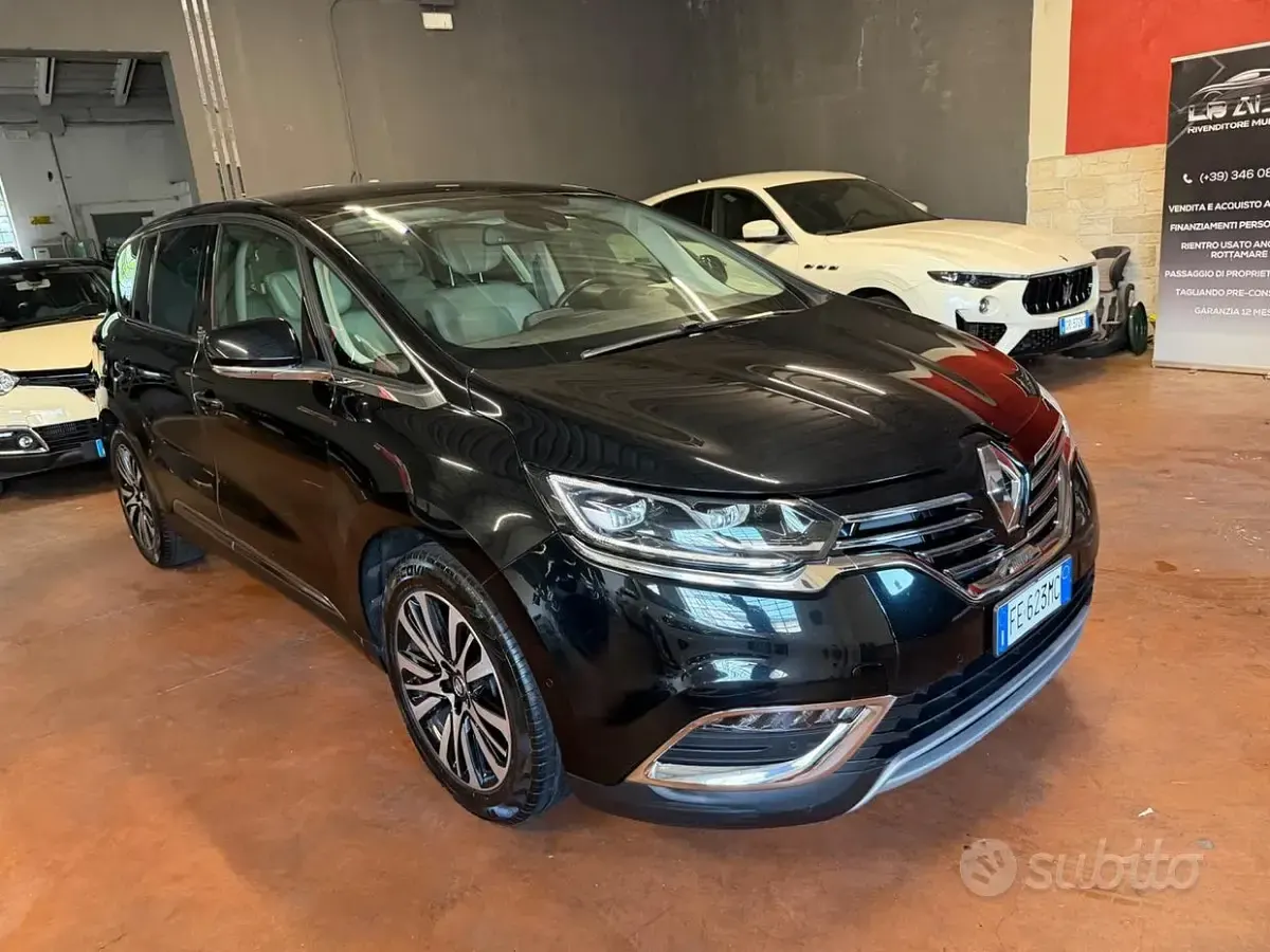 Usata Renault Espace Initiale Paris 160 CV (117 kW) 2016 Nero Monovolume
