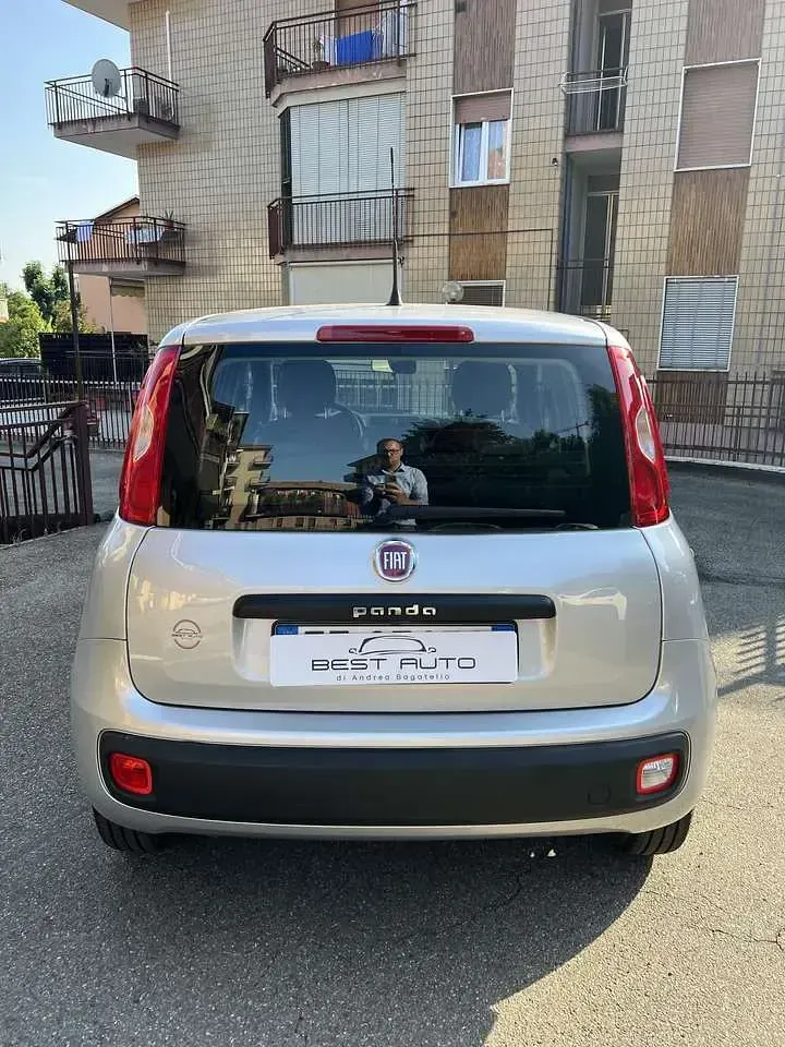 Usata Fiat Panda Easy 69 CV (50 kW) 2016 Argento Utilitaria