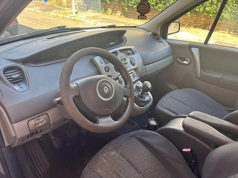 Usata Renault Scénic II Dynamique 131 CV (96 kW) 2007 Monovolume