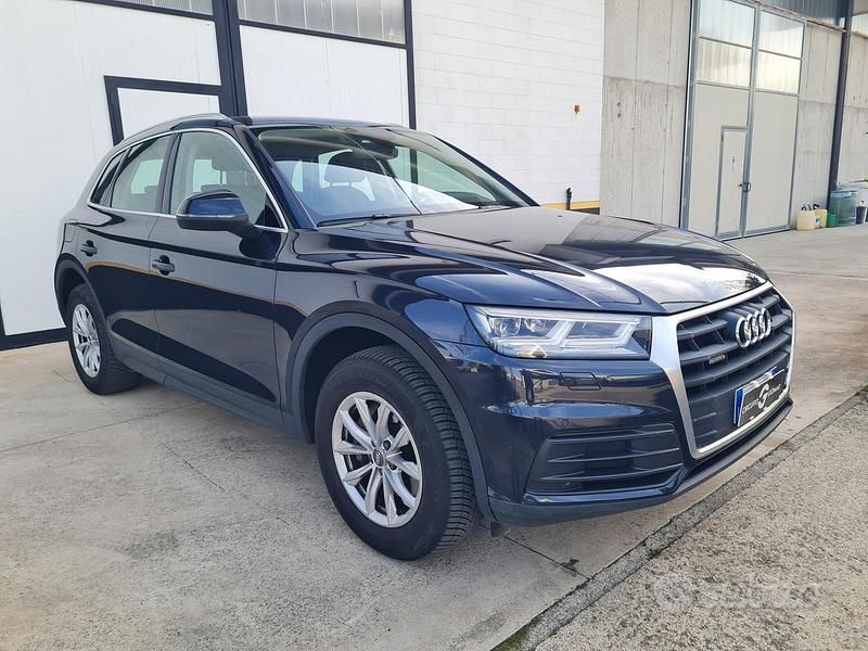 Nero Usata 2018 Audi Q5 Business SUV | 18.700 € (Super prezzo) - Immagine 1/4