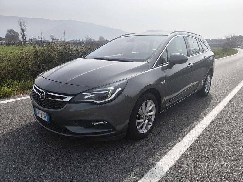 Usata Opel Astra 136 CV (100 kW) 2018 Grigio Station wagon
