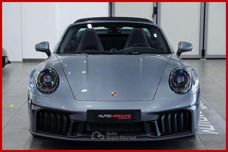 Usata Porsche 911 541 CV (397 kW) 2025 Gray Cabrio