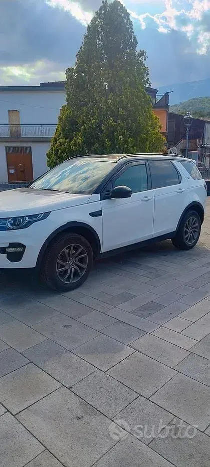 Usata Land Rover Discovery 5 150 CV (110 kW) 2019 Bianco SUV