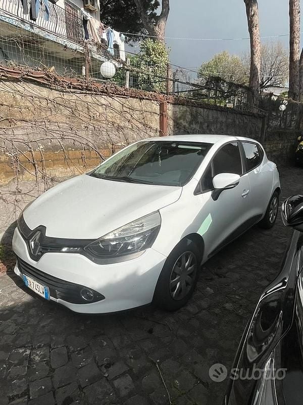 Usata Renault Clio IV 75 CV (55 kW) 2014 Bianco Berlina