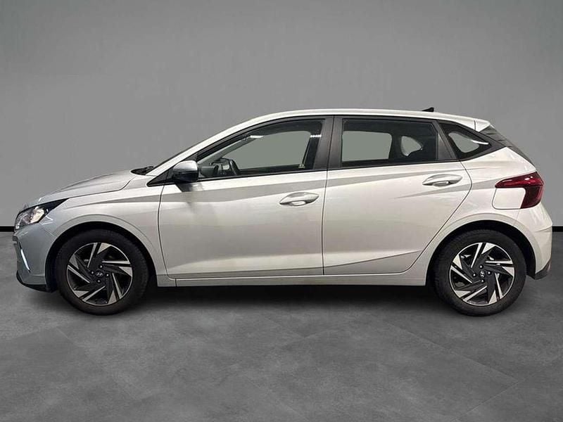 Other Usata 2023 Hyundai i20 Monovolume | 12.900 € (Ottimo prezzo) - Immagine 1/4