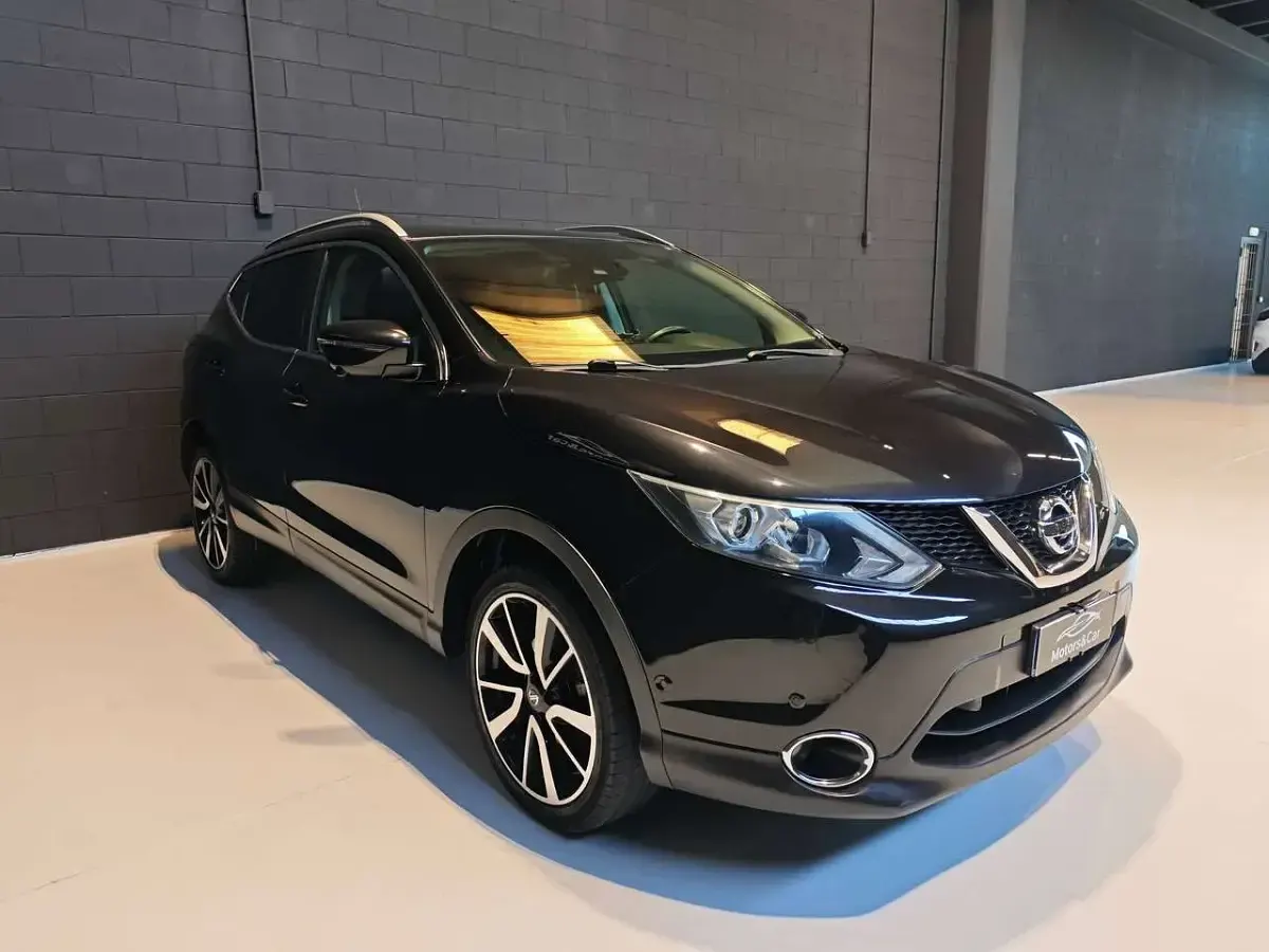 Usata Nissan Qashqai Tekna 110 CV (80 kW) 2016 Nero SUV