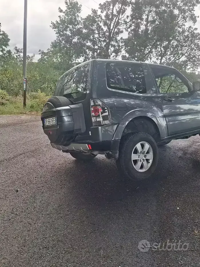 Usata Mitsubishi Pajero 160 CV (117 kW) 2008 SUV