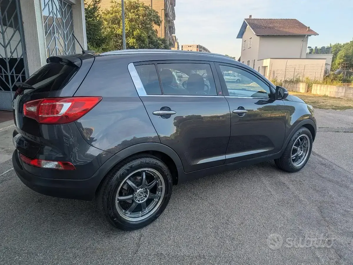 Usata Kia Sportage 116 CV (85 kW) 2013 Grigio SUV