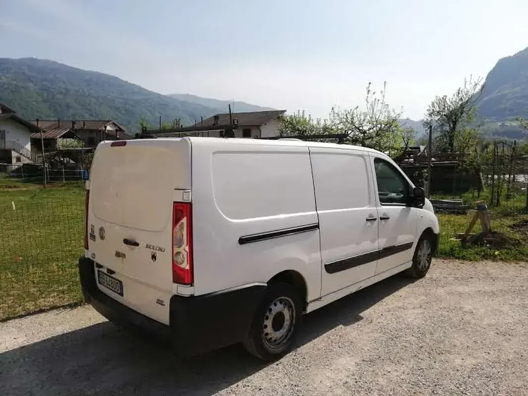 Usata Fiat Scudo 120 CV (88 kW) 2010 Bianco Furgone