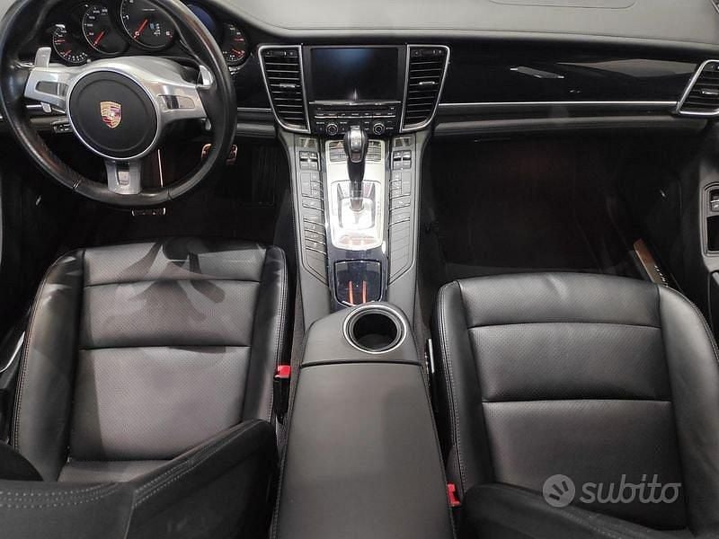 Usata Porsche Panamera Edition 300 CV (220 kW) 2015 Bianco Utilitaria
