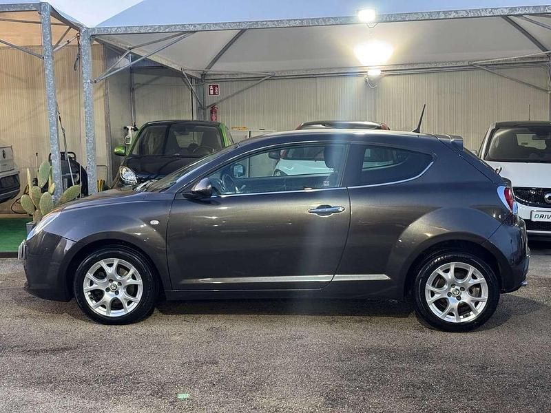 Usata Alfa Romeo MiTo Distinctive 84 CV (61 kW) 2014 Grigio Utilitaria
