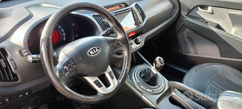 Usata Kia Sportage 115 CV (84 kW) 2010 Nero SUV