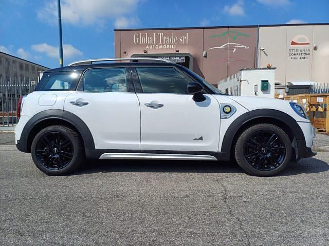 Usata Mini Cooper S Countryman Hype 136 CV (100 kW) 2018 Bianco SUV