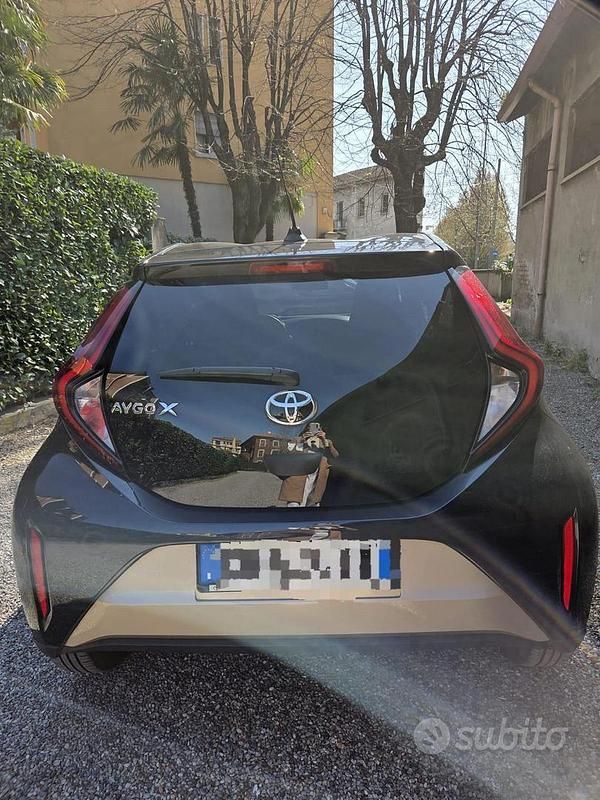 Usata Toyota Aygo X 72 CV (52 kW) 2023 SUV
