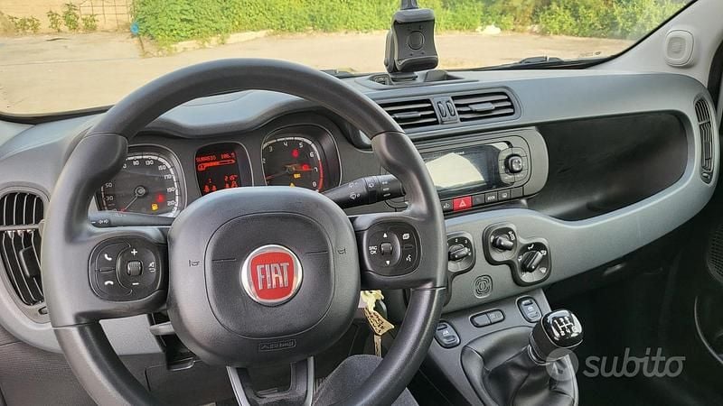 Bianco Usata 2020 Fiat Panda Lounge Tre volumi | 6967 € (Ottimo prezzo) - Immagine 1/4