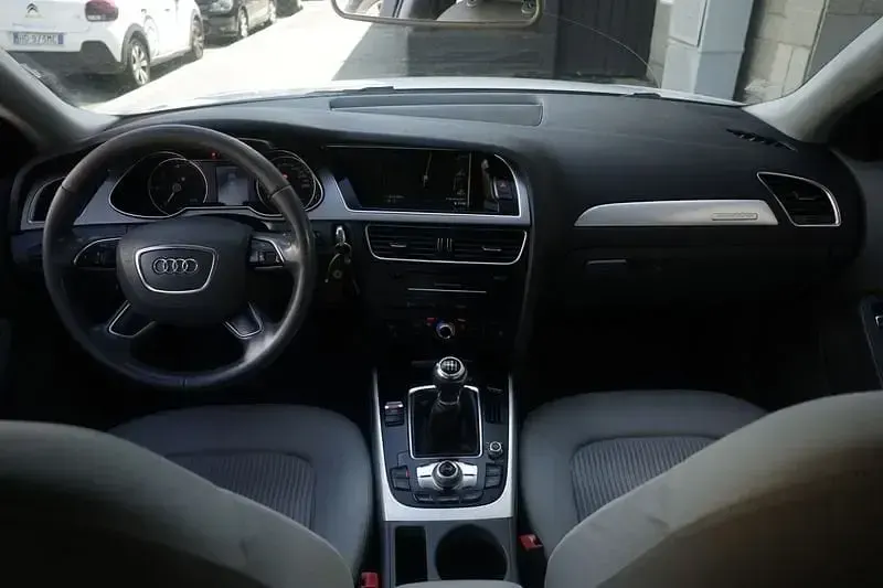 Usata Audi A4 143 CV (105 kW) 2013 Argento Station wagon