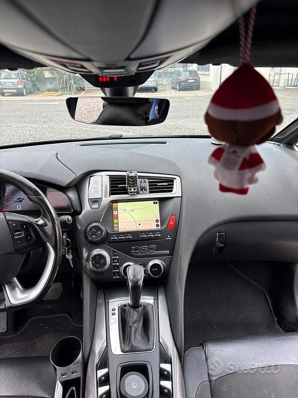 Usata DS Automobiles DS5 Connected Chic 120 CV (88 kW) 2017 Grigio Utilitaria