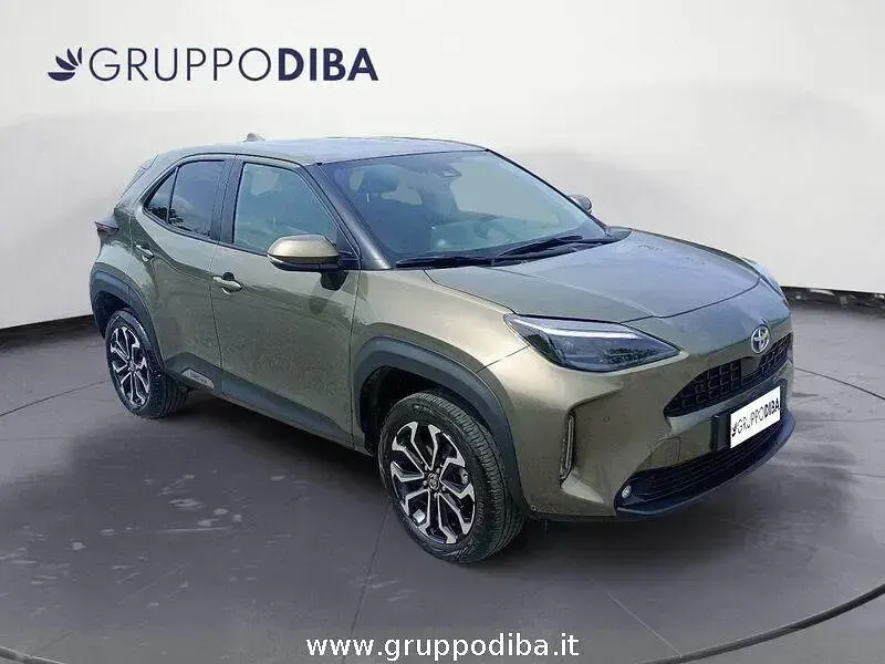 Usata Toyota Yaris Cross Trend 116 CV (85 kW) 2022 Bronzo SUV
