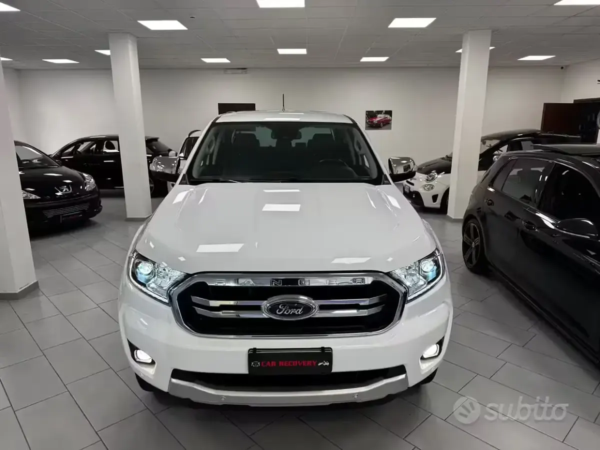 Usata Ford Ranger Limited 170 CV (125 kW) 2022 Bianco Pick-up