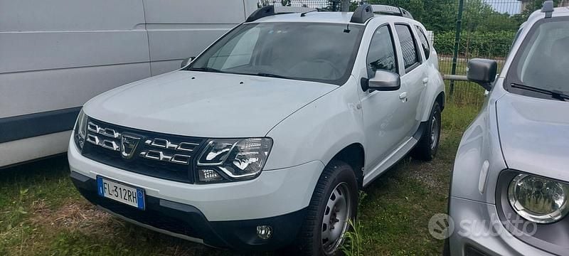 Usata Dacia Duster 115 CV (84 kW) 2017 Bianco SUV